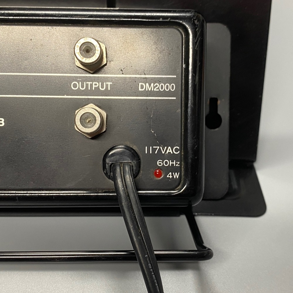 Gemini Signal Amplifier OS Black Excellent DM2000 VHF UHF FM 24dB 2-Output - Picture 3 of 11